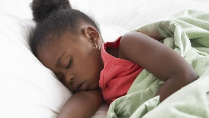 Pourquoi Mon Enfant Fait-il Pipi Au Lit Et Comment L'aider Avec Son ...